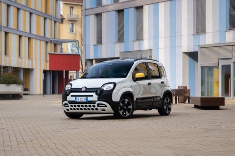 Fiat 500L Cross 1.4 16V 70kW E6D AHK-Allwetter-PDC-Klima-NSW