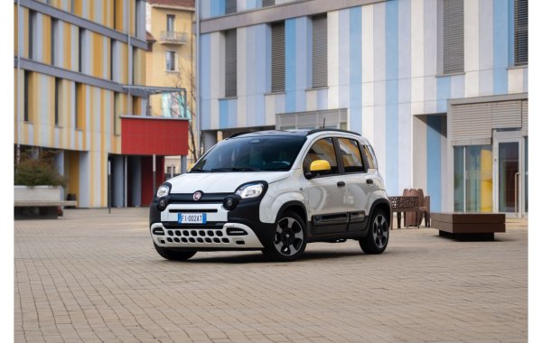 Fiat 500L Cross 1.4 16V 70kW E6D AHK-Allwetter-PDC-Klima-NSW
